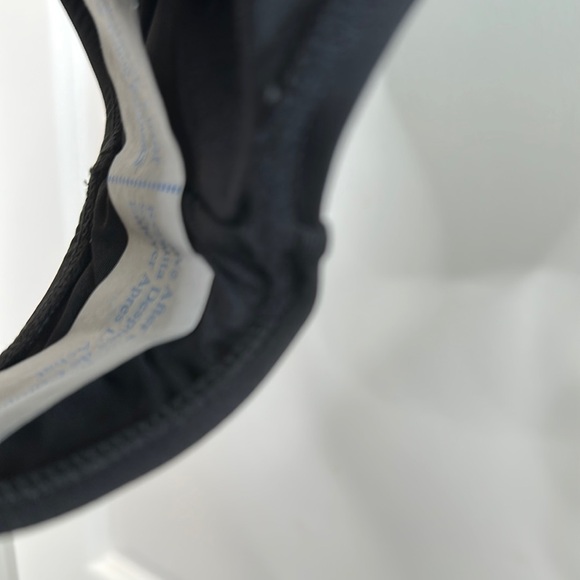 NWT!! ANDIE Sardinia Black One Piece Swimsuit NWT Size Medium - Picture 8 of 8